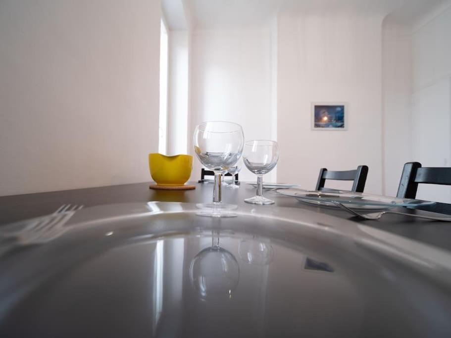 Appartement Tout Equipe 4 Couchages Belle De Mai Marseille Bagian luar foto