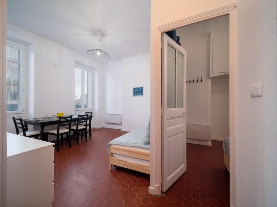 Appartement Tout Equipe 4 Couchages Belle De Mai Marseille Bagian luar foto